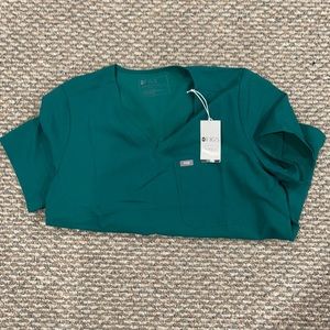 NWT Gigs Hunter green Catarina